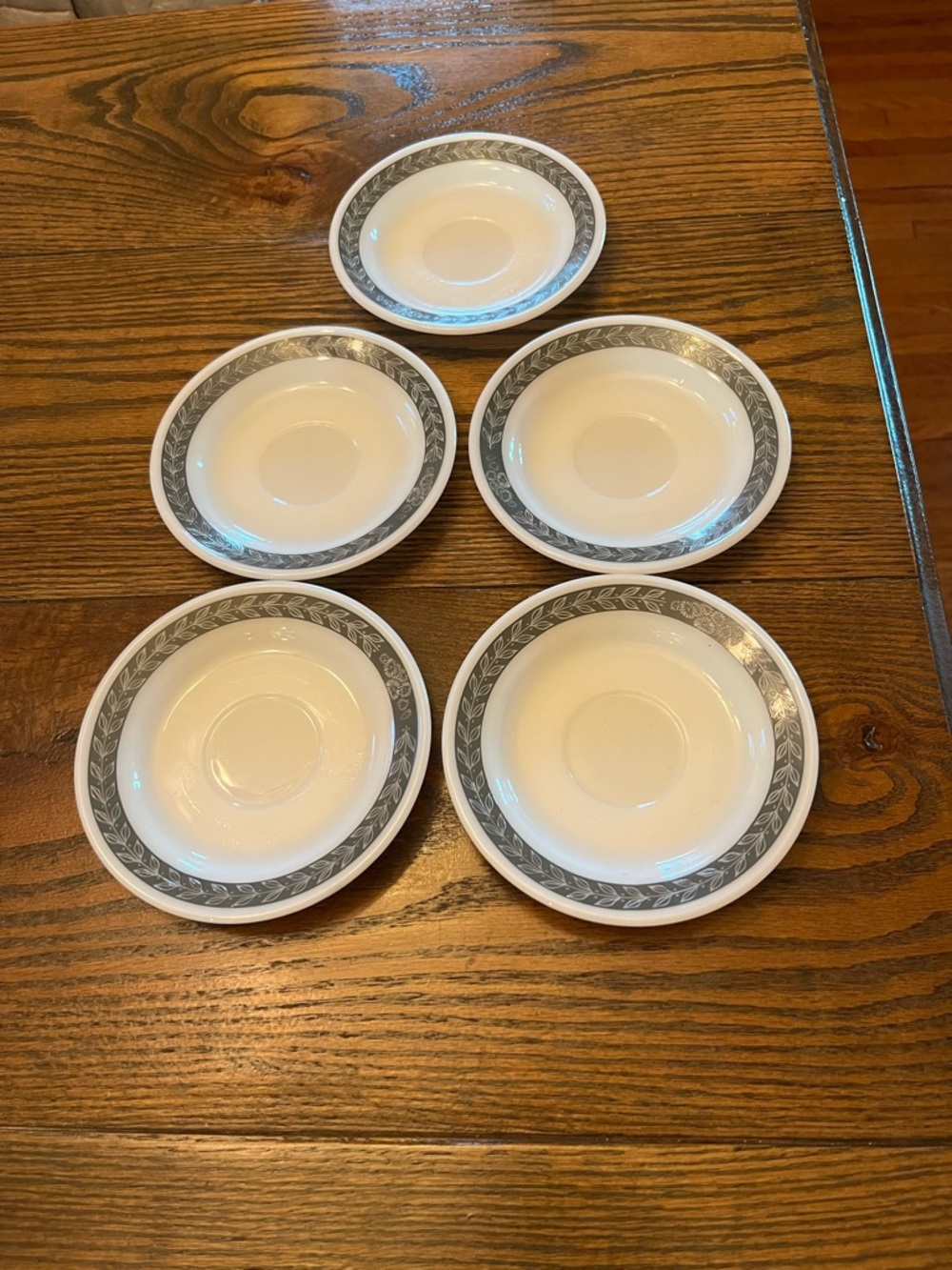 Vintage Pyrex laurel saucers